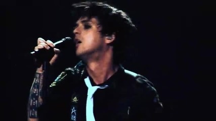 Green Day - Boulevard of broken dreams (на живо) 