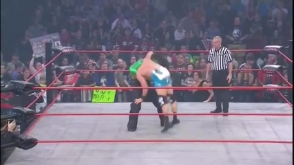 Sitout Gourdbuster - Jeff Hardy