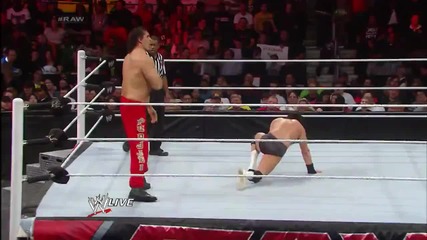 The Great Khali vs. Damien Sandow - Wwe App Vote Match- Raw, Dec. 30, 2013