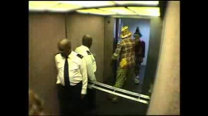 Trigger Happy Tv - Клоуни в Асансьора