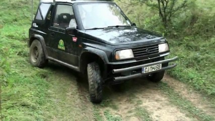 в гората с 3 suzuki vitara част 1