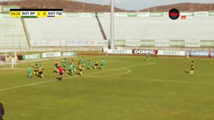 Джонатан Перейра секна радостта на врачани