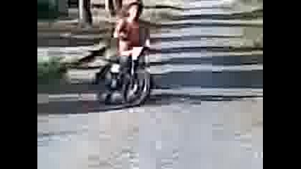 Видео002.3gp