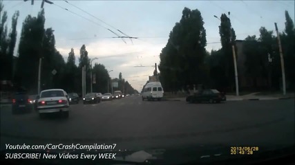 Компилация автомобилни катастрофи 14 - 2013