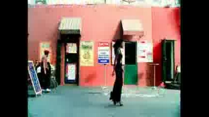 David Guetta feat. Kelly Rowland - When Love Takes Over (official Music Video)