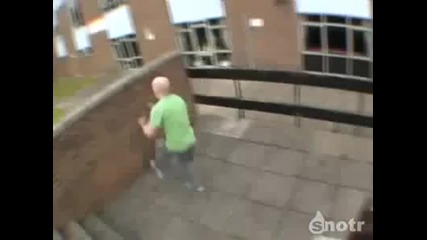 Невероятни parkour умения! 