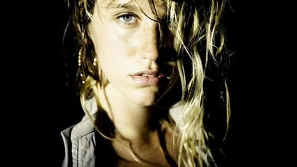 Kesha - Your Love Is My Drug ``