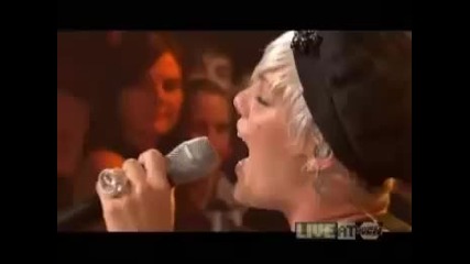 Pink - Sober (live) 