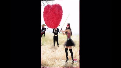 Selena gomez- Love you like a love song