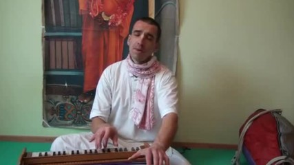 Обучение на фисгармонии Арджуна Кришна пр 8