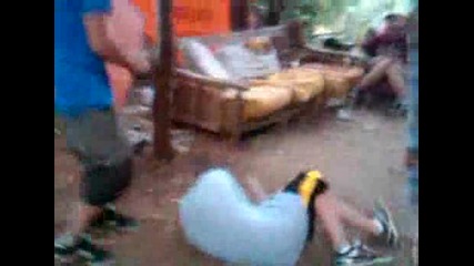 Много лошо го прецакаха 