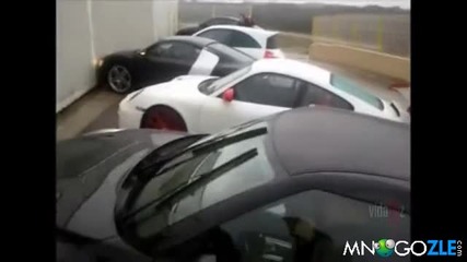 Паркиране на Audi R8
