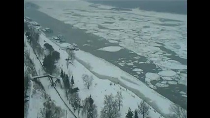 Лед по дунава край Русе
