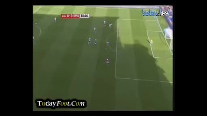 Кака вкарва третия гол срещу Валенсия Валенсия 3:6 Реал Мадрид (0:3)