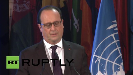 France: "We need to refuse hate and choose life" says Hollande at UNESCO