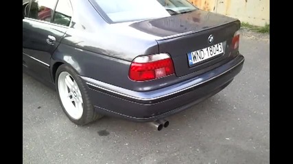 Bmw E39 535i V8 - Sound