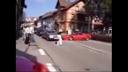 Смешна Катастрофа На Ferrari