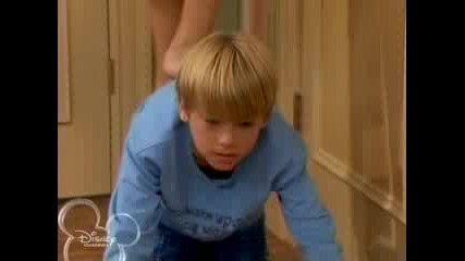 The Suite Life of Zack and Cody - Maddie Checks In - S1 E3 - Part 1 