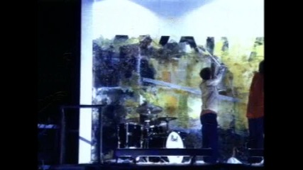 R.e.m. - How the West... 