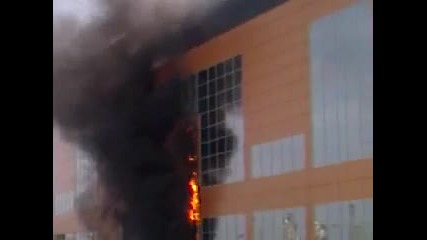 [hq]ужас!пожар в Дунав Мол Русе, България
