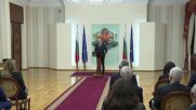 Президентът Румен Радев подава оставка