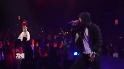Eminem - Not Afraid & Love The Way You Lie (ft. Rihanna) ( Vma 2010 ) 