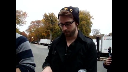 Paramore - Meet and Greet Gift Giving! (10.23.09)