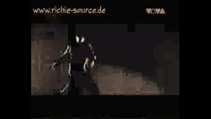 Chris Come Back To Us5!! .avi