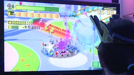 E3 2013: The Wonderful 101 - Save The Day Gameplay