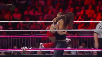 The Bella Twins vs. Aj Lee & Tamina Snuka - Първична сила 28.10.2013