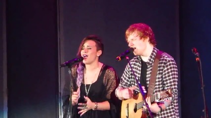 Прекрасни!!! Ed Sheeran and Demi Lovato - "give Me Love" Live (hd)