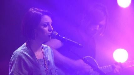 Cher Lloyd - Beautiful People (aol Sessions)