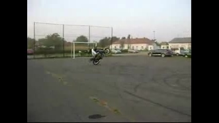 Wheelie Circles