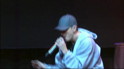 Eminem - 3am (на живо в Детройт) [hq]