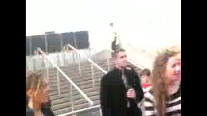 Joe Jonas и Ed Sheeran пристигат на наградите Teen awards