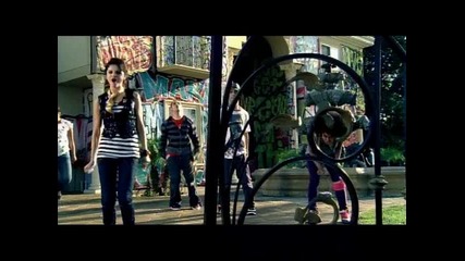 Selena Gomez - Tell Me Something I Don't Know