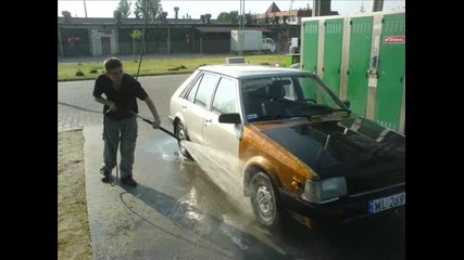 Mazda 323 rat style 