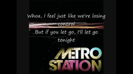 Metro Station - Control (lyrics)