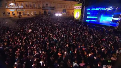Preslava - Ludata Doide (live Concert Planeta Hd)