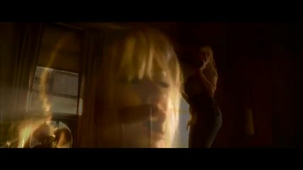 * New * Christina Aguilera - Somethings Got A Hold On Me. 