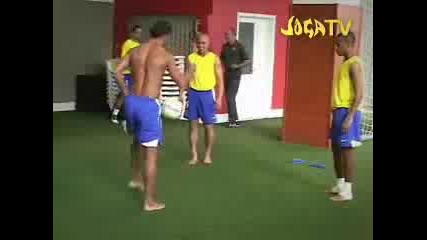 Футболни Трикове От 3ма Бразилци
