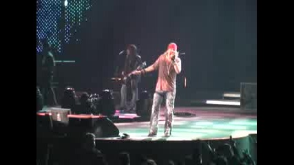 Guns n Roses - Madagascar - Live Quebec - 2010 - 02 - 01 