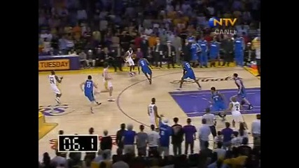 Hidayet Turkoglu amazing Block against Kobe Bryant