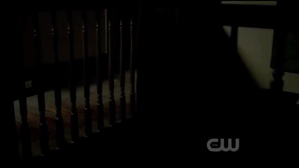 Elena goes to see Alaric but Damon won’t let her in