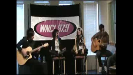 The Veronicas - Untouched - Acoustic!