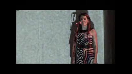 Momo - Broken Pieces