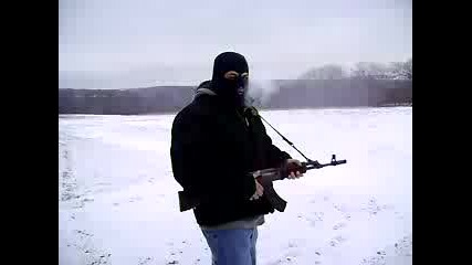 Ak - 47 Автоматична Стрелба