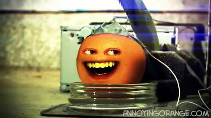 Досадният Портокал - Филмът на ужасите 2, Асистентa портокал 