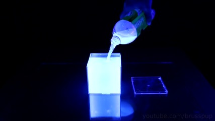 Как да си направим светеща течност