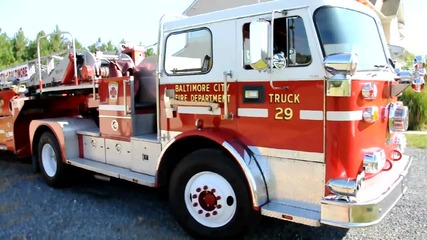 Пожарна Балтимор (градска противопожарна служба) камион 29 '74